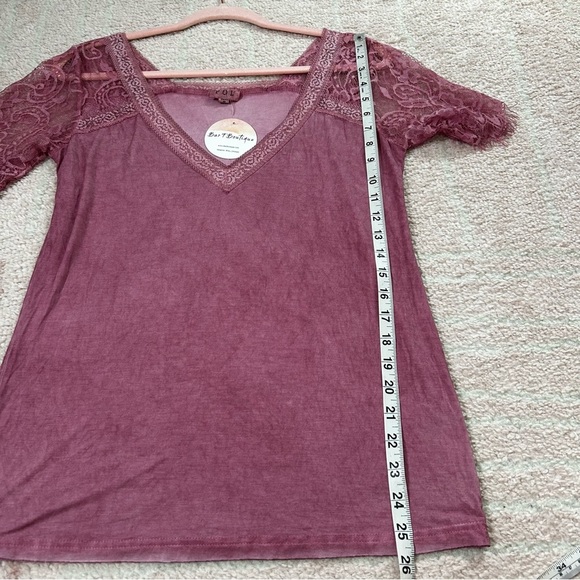 NWT POL Stonewash Lace V-Neck Tee Shirt Top Size Small Elevated Basic Dusty Rose - Picture 9 of 10